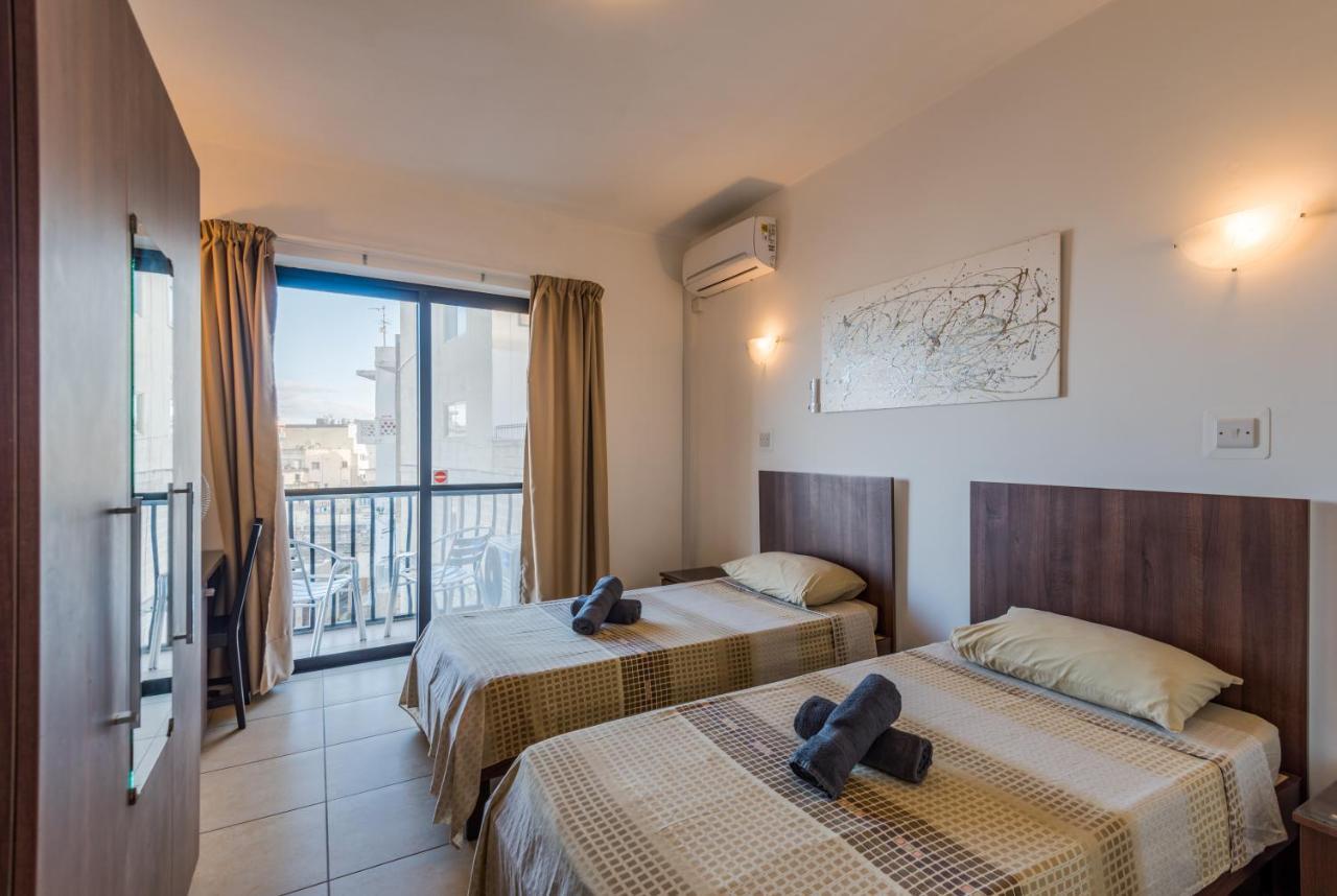 סיינט פול ביי Seashells Apartments With Terrace, Just Off The Seafront In Bugibba - By Getawaysmalta מראה חיצוני תמונה