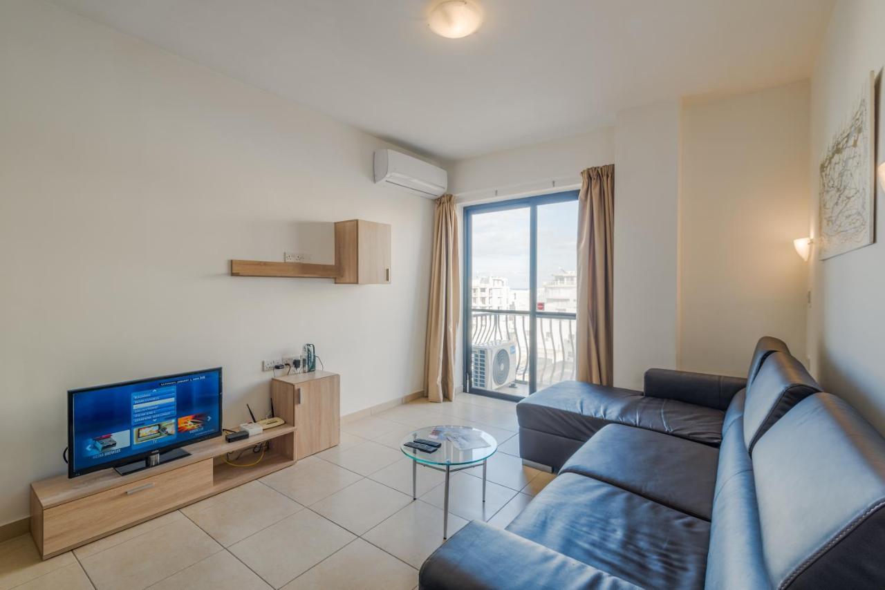 סיינט פול ביי Seashells Apartments With Terrace, Just Off The Seafront In Bugibba - By Getawaysmalta מראה חיצוני תמונה